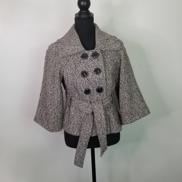 Tahari Jackets & Blazers - Tahari Vintage Wool Blend Belted Peacoat Size 2P
